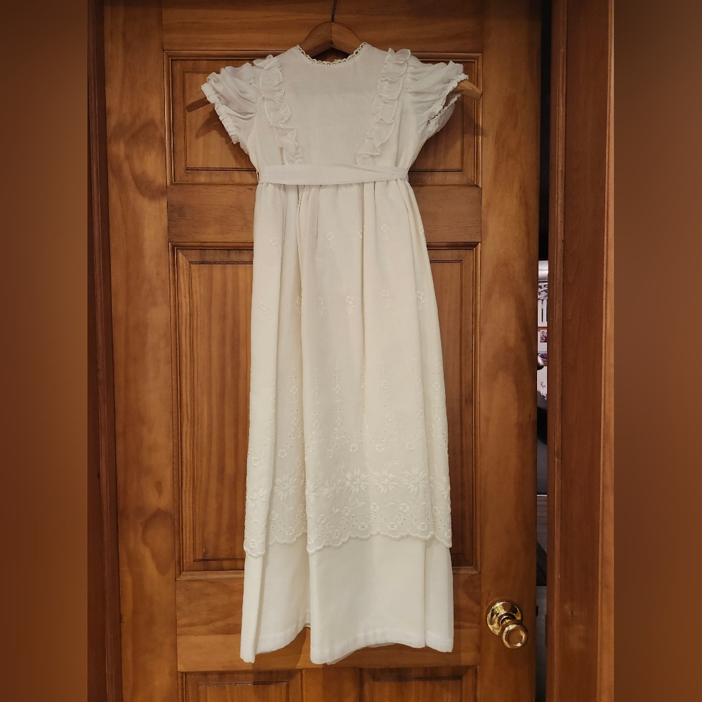 Vintage Elegant White Child's Dress / Early 1980's